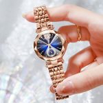 Women's Fashionable Multi-pronged Gradient Glass With Diamond Face Watch - Image 4